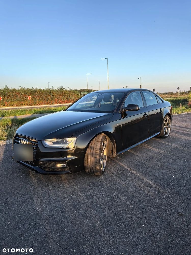 Audi A4 Limousine - 3