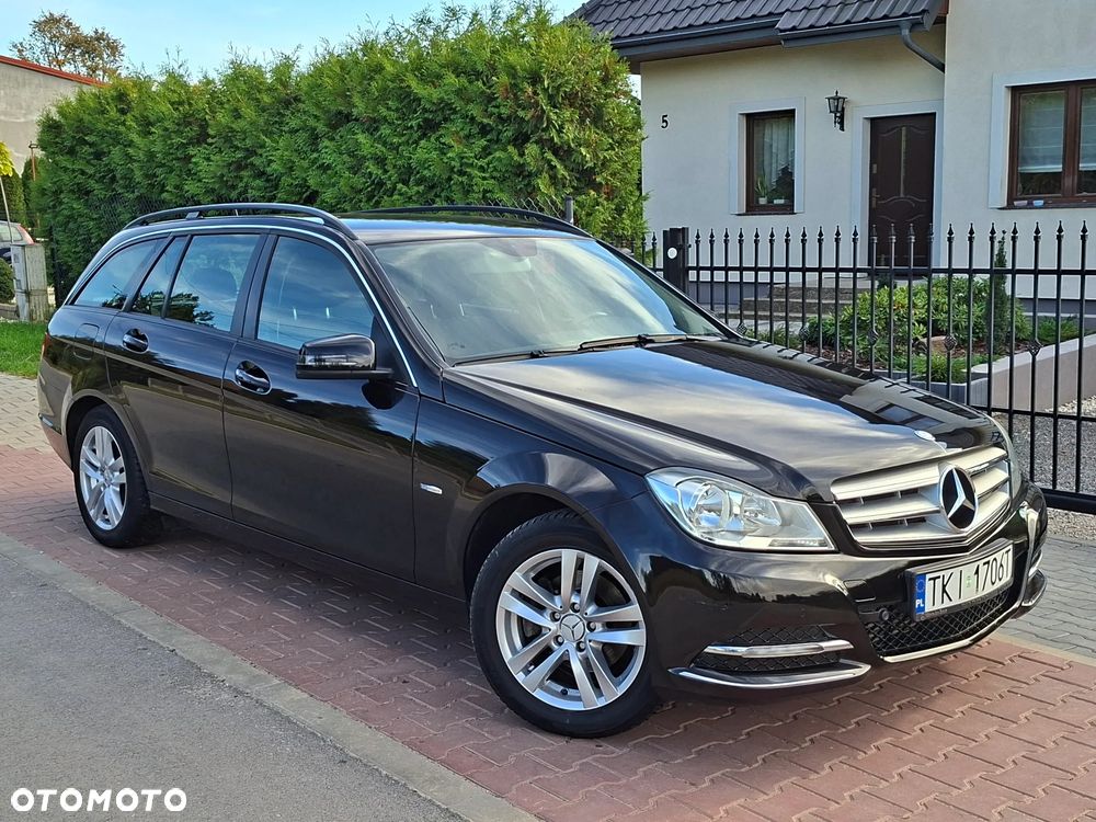 Mercedes-Benz Klasa C 180 CGI BlueEFFICIENCY - 16