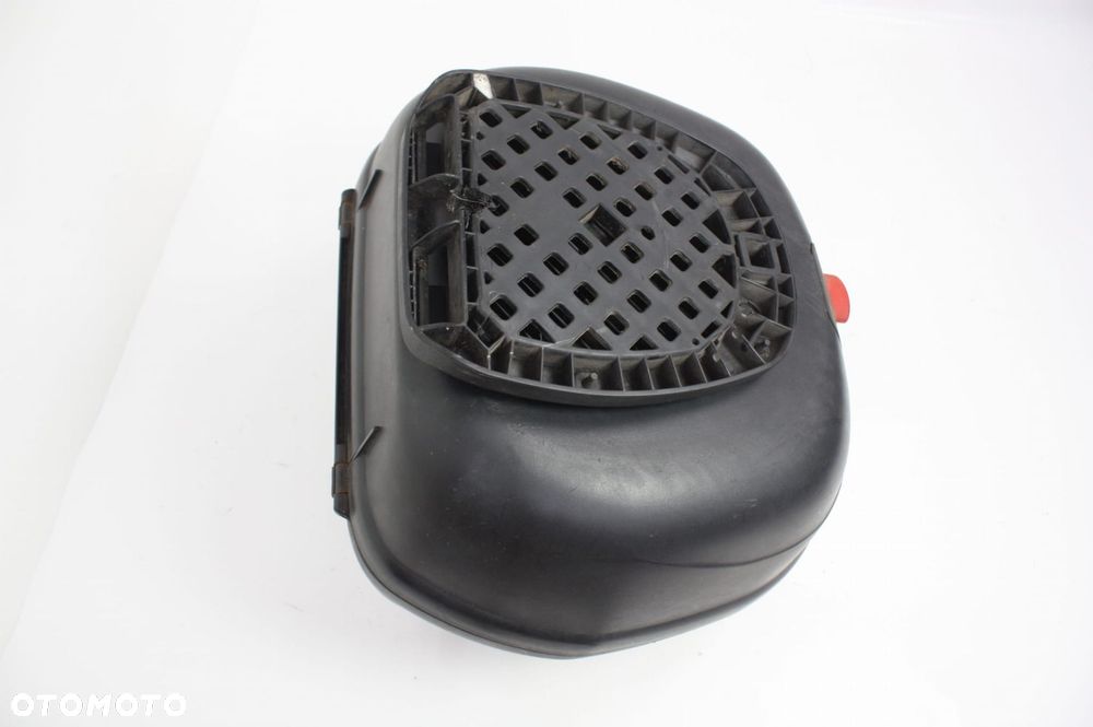 KUFER CENTRALNY Piaggio Beverly 125 - 5