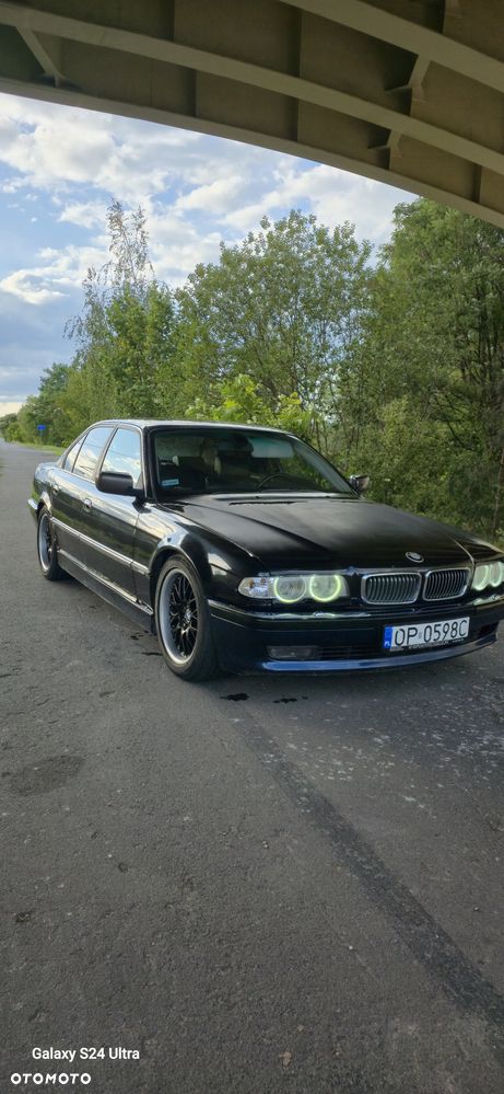 BMW Seria 7 740d - 1