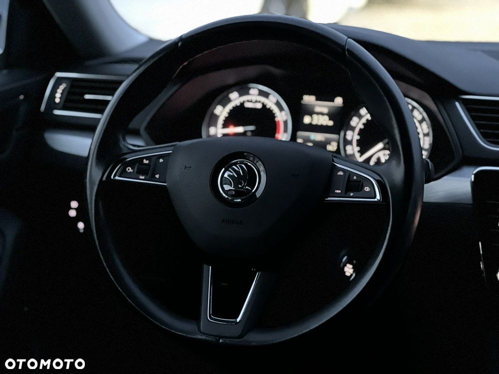 Skoda Superb 1.5 TSI Ambition - 14