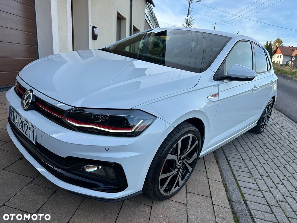 Volkswagen Polo 2.0 TSI DSG GTI - 10