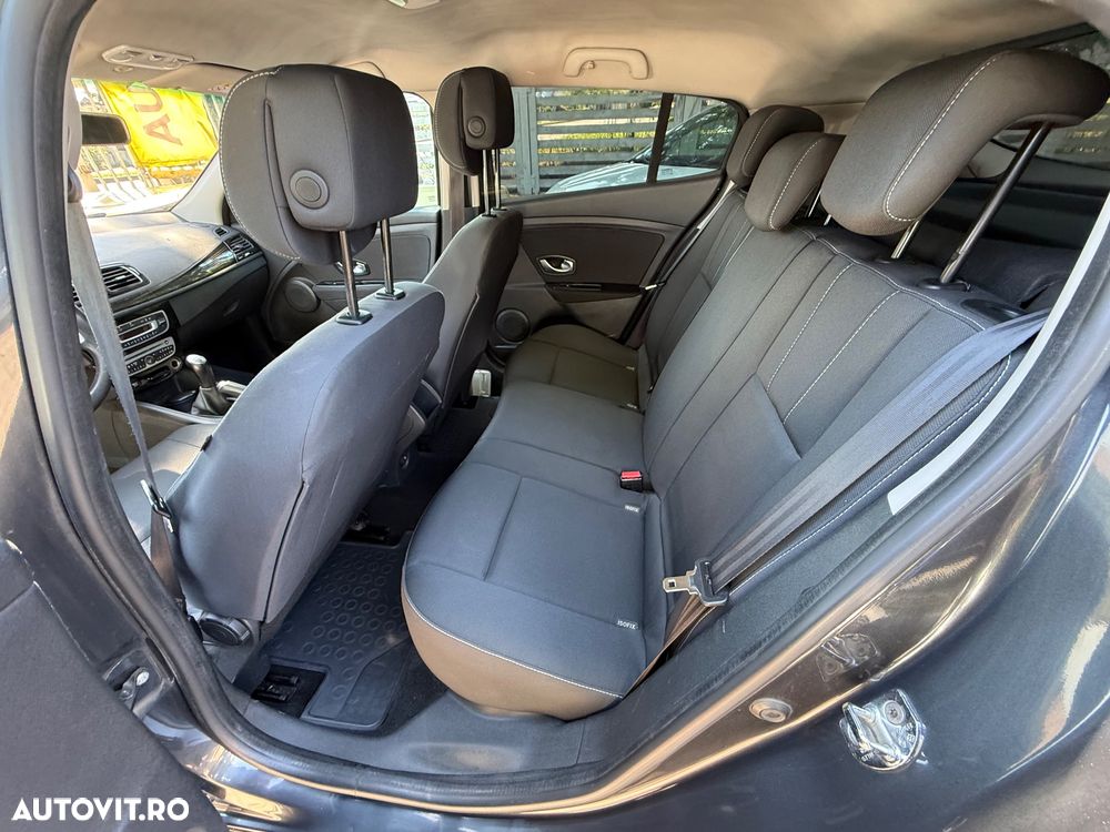 Renault Megane 1.5 dCi Sport Edition - 6