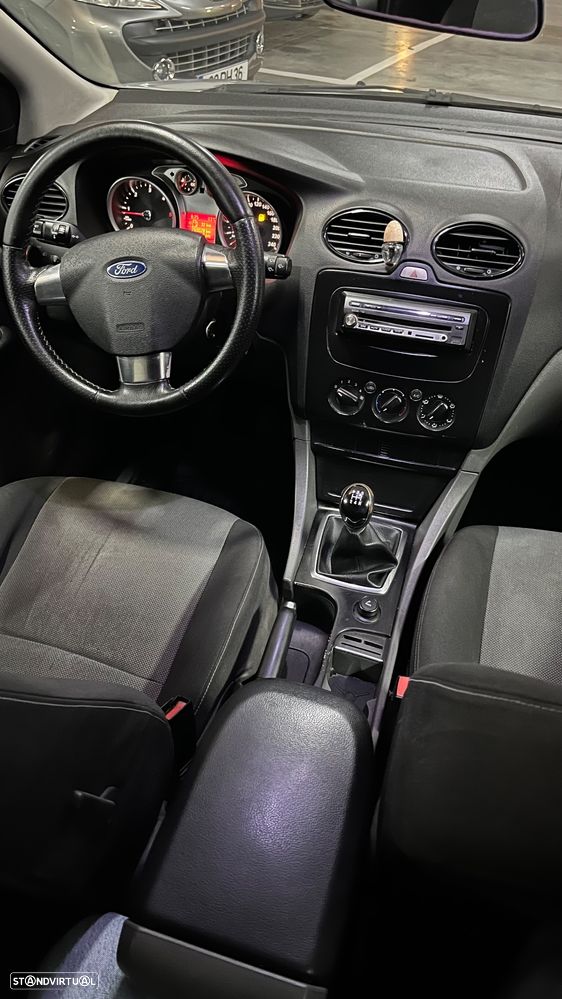 Ford Focus 1.6 TDCi Sport - 12