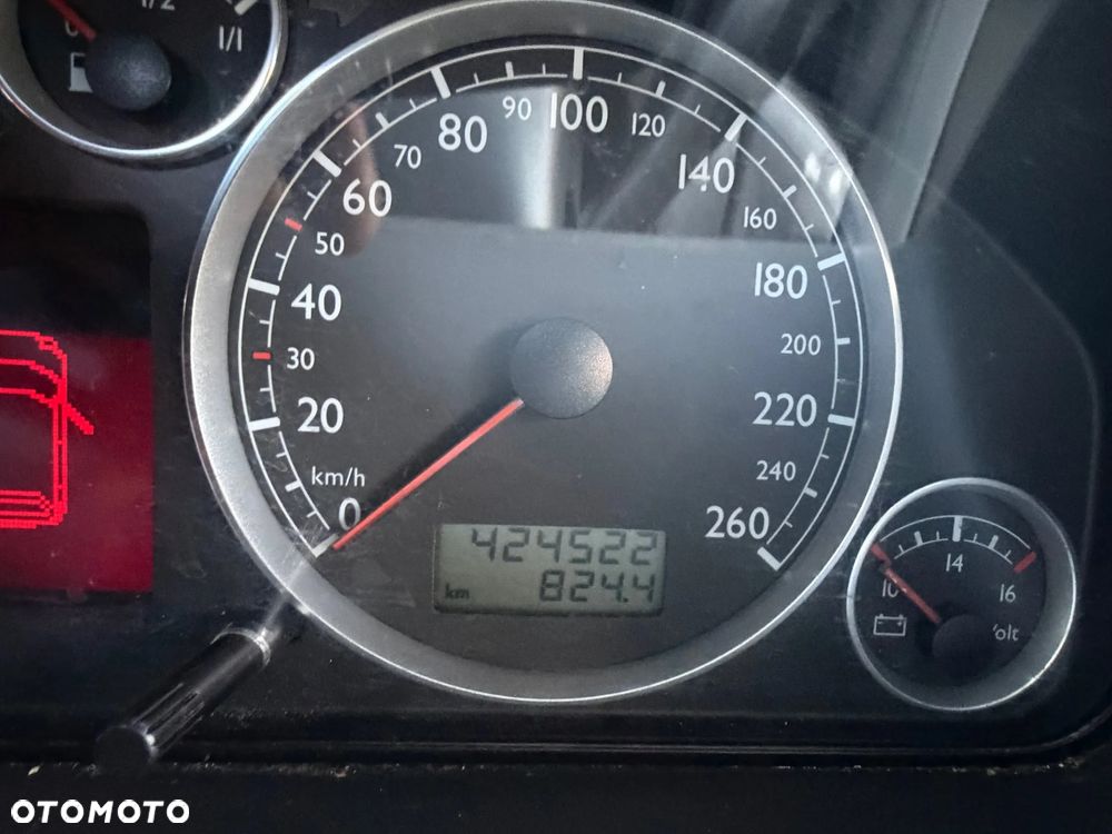 Volkswagen Sharan 1.9 TDI Comfortline Family - 14