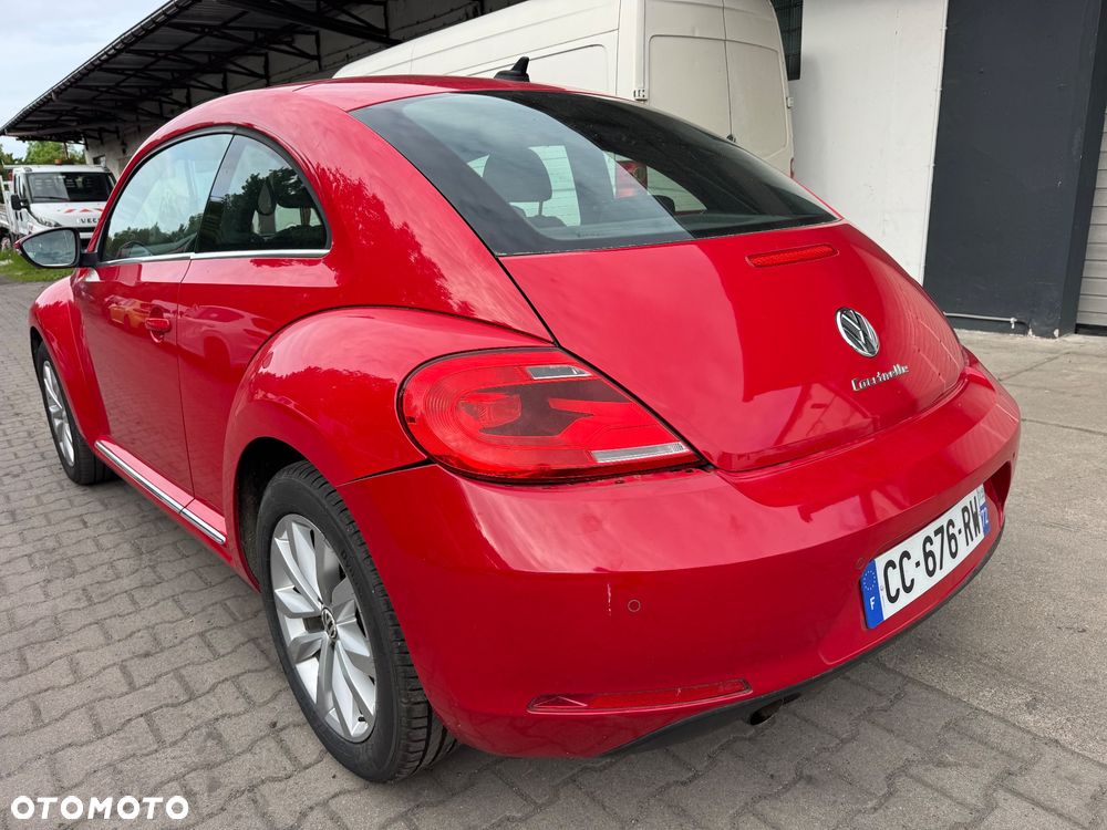 Volkswagen New Beetle - 33
