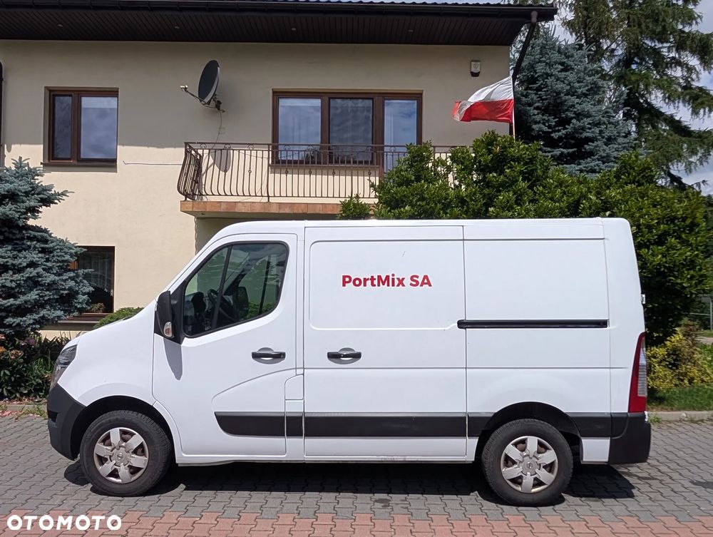 Nissan NV400 - 3