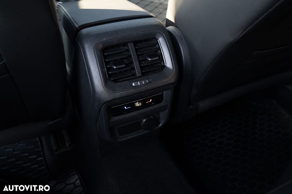 Volkswagen Tiguan 2.0 TDI SCR DSG 4Motion R-Line - 29