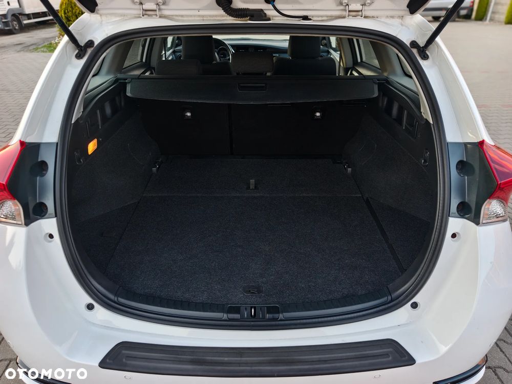 Toyota Auris 1.8 VVT-i Automatik Edition S+ - 23