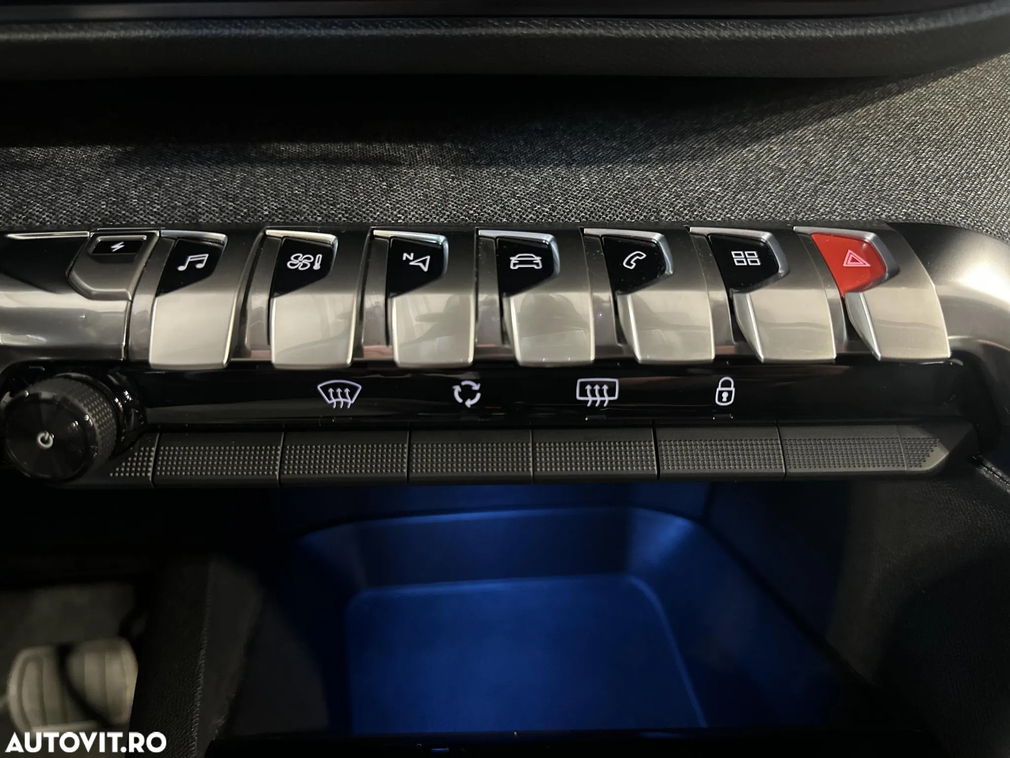 Peugeot 3008 Hybrid 225 e-EAT8 Allure Pack - 17