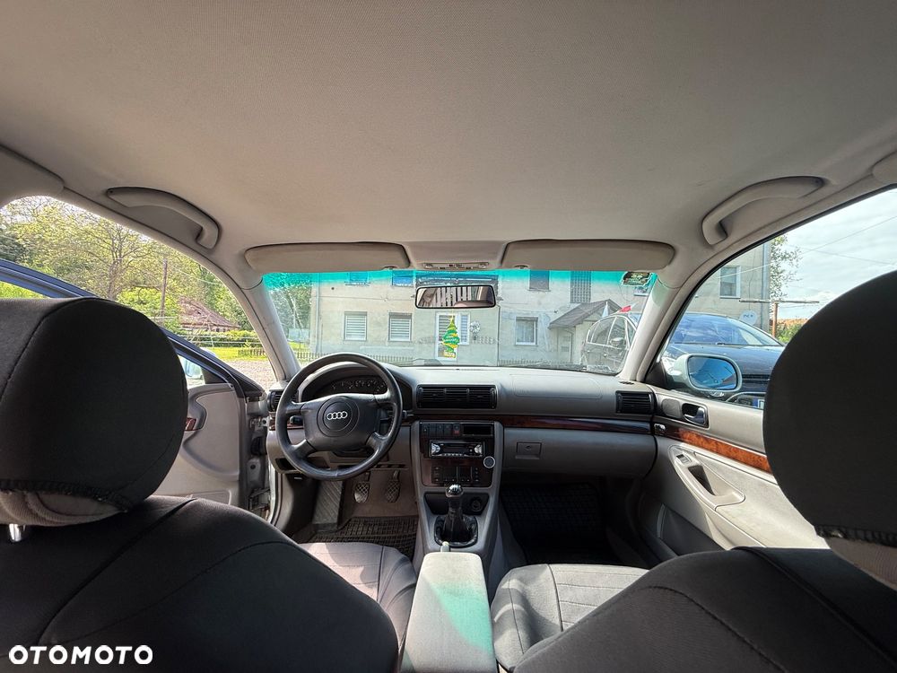 Audi A4 Avant 1.9 TDI - 8