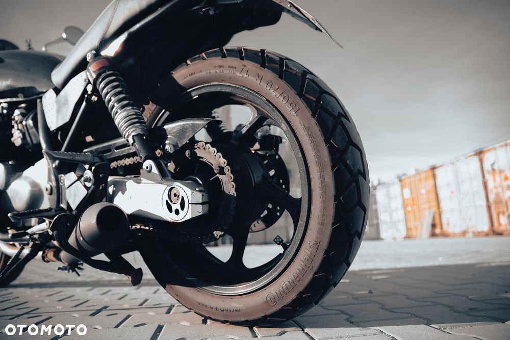 Kawasaki Zephyr - 15