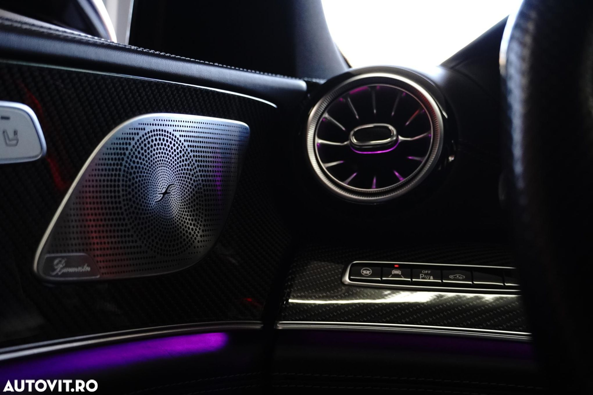 Mercedes-Benz AMG GT - 32