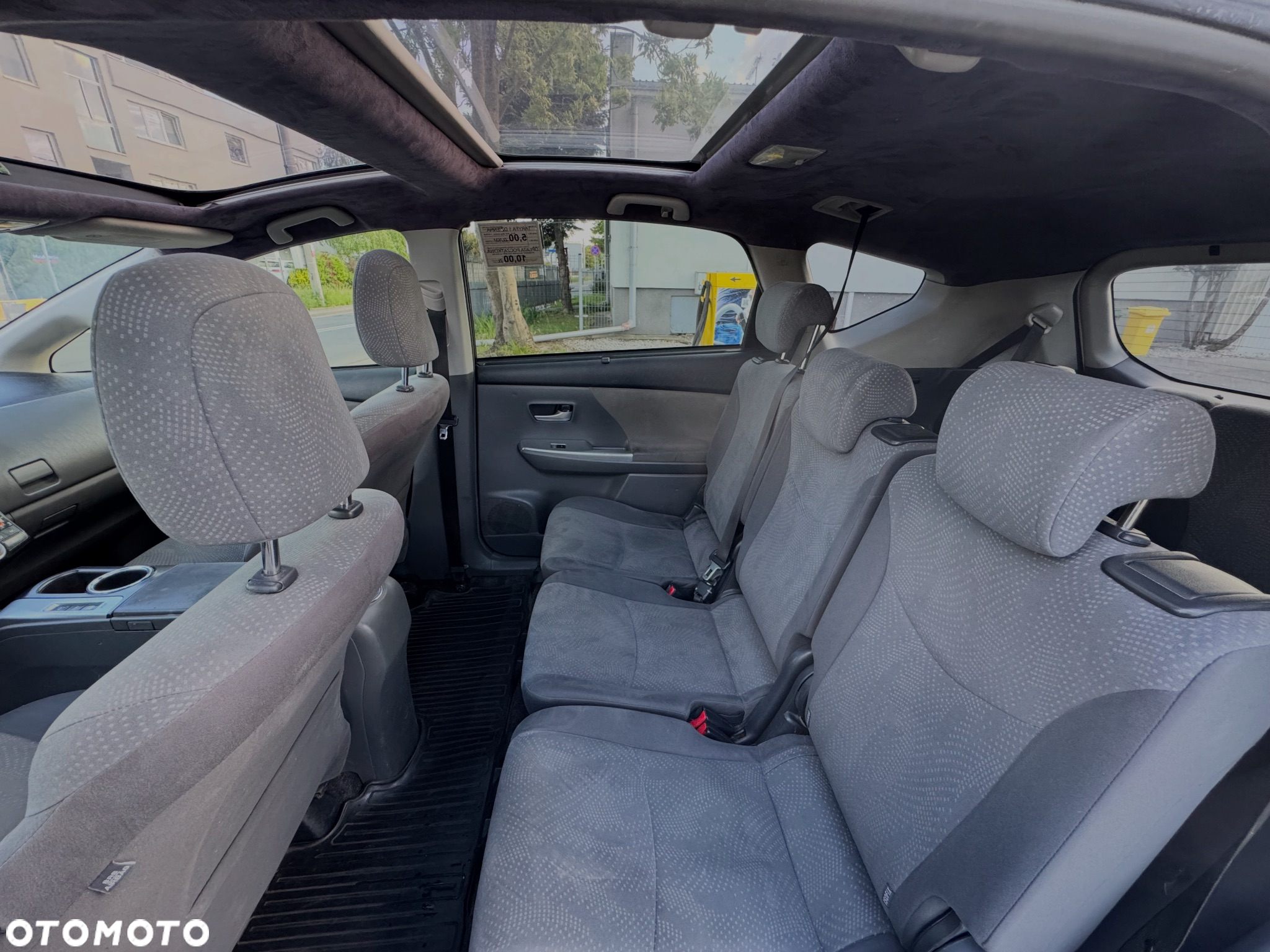 Toyota Prius+ 1.8 HSD Prestige - 8
