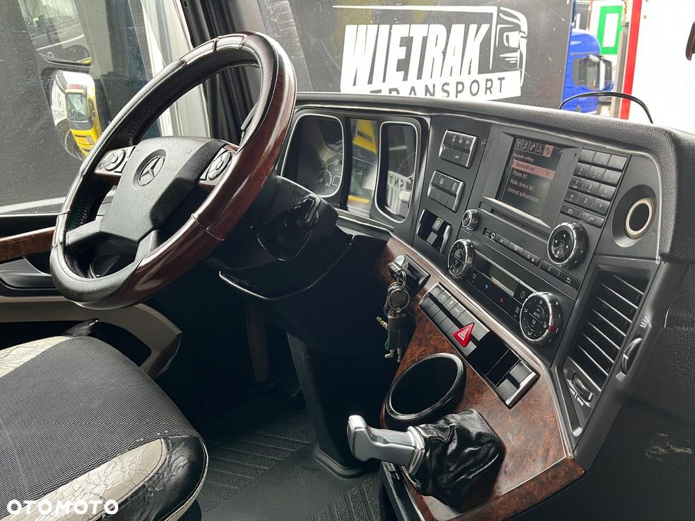 Mercedes-Benz ACTROS - 4