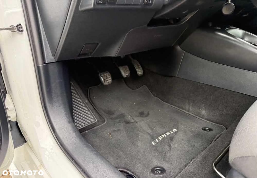 Toyota Corolla 1.5 Style - 19