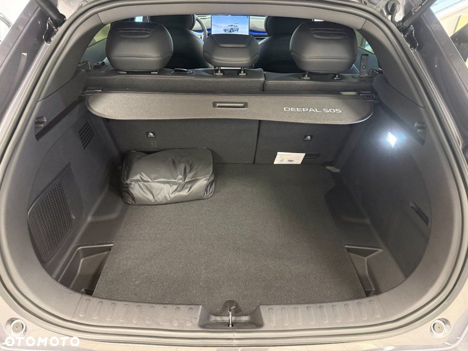 Changan Deepal S05 - 17
