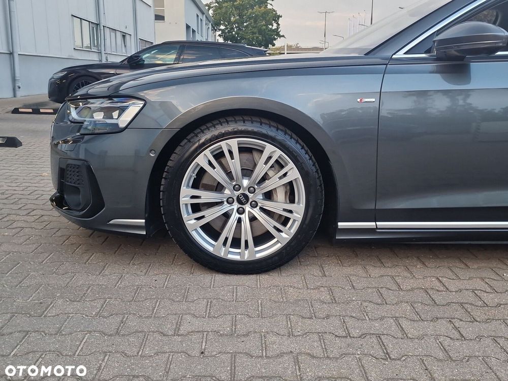 Audi A8 - 19