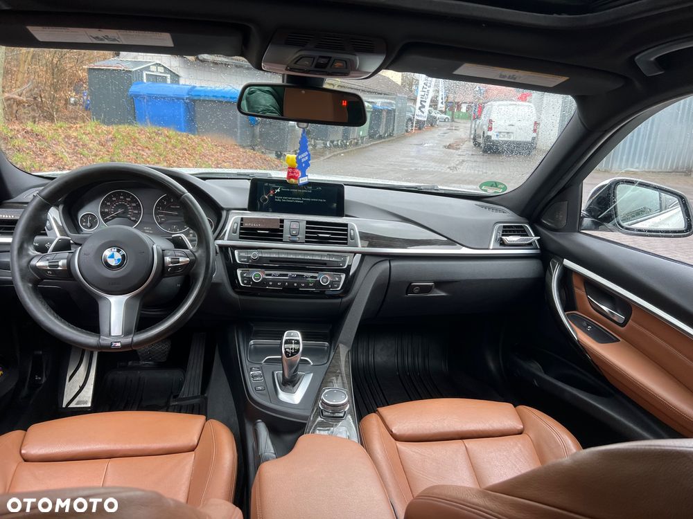 BMW Seria 3 340i Edition M Sport Shadow - 15