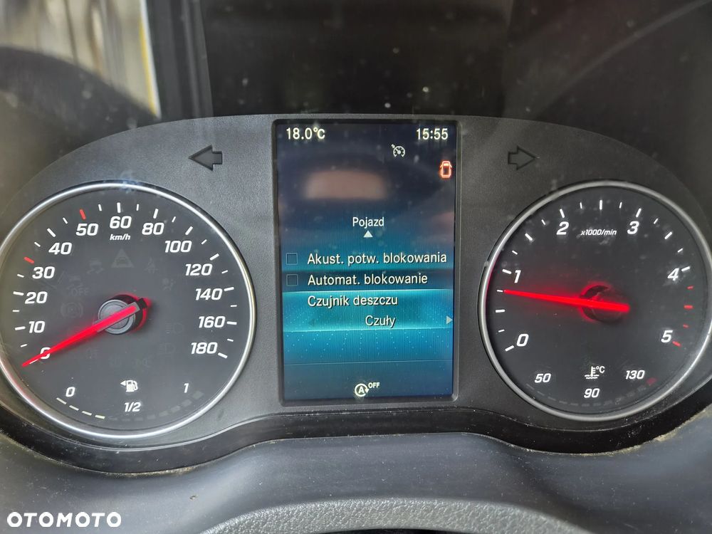 Mercedes-Benz Sprinter - 32