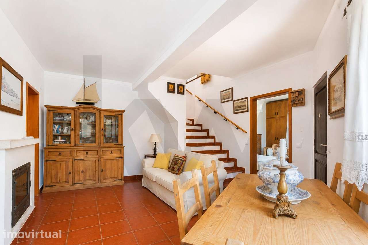 CASA COM 3 QUARTOS E TERRAÇO NO CENTRO DE VILA NOVA DE MILFONTES - Grande imagem: 5/28