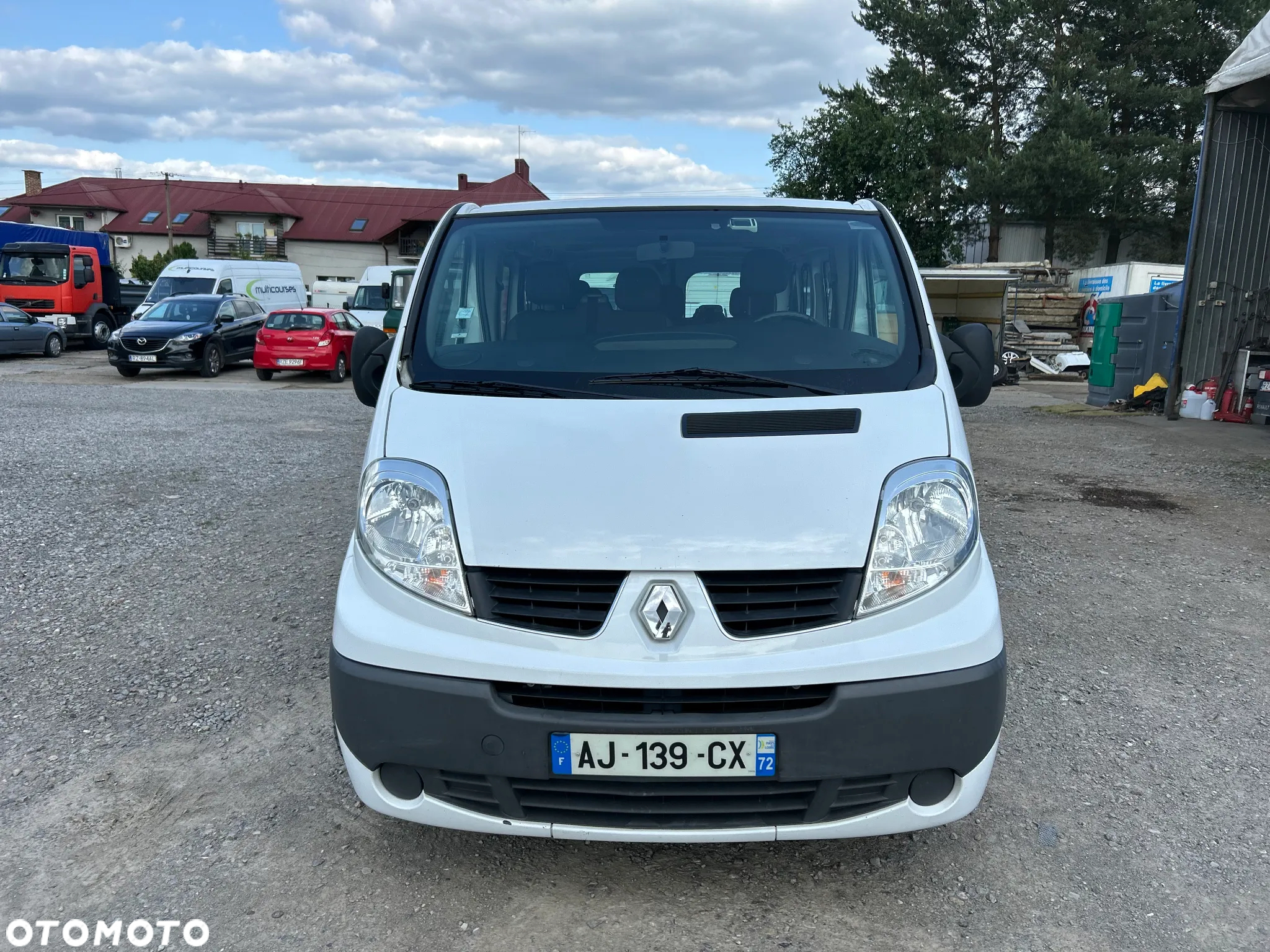 Renault Trafic Passenger Cena Brutto - 2