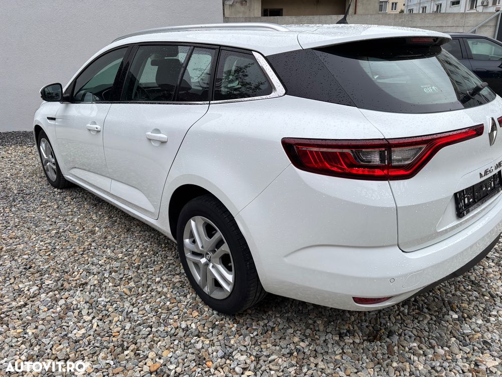 Renault Megane - 7
