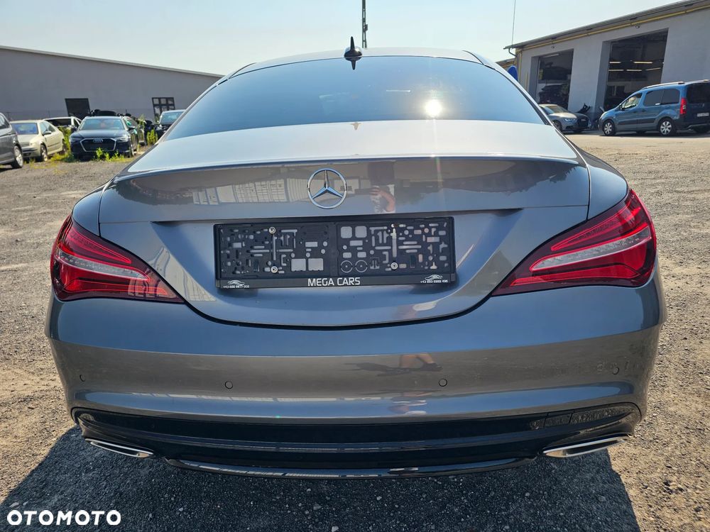 Mercedes-Benz CLA 200 d 4Matic 7G-DCT AMG Line - 14