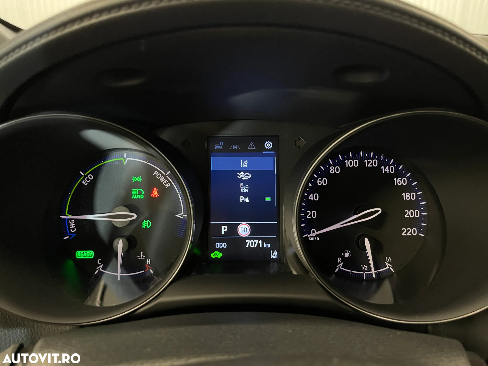 Toyota C-HR 2.0 HSD 184 CP 4x2 CVT Classy - 27