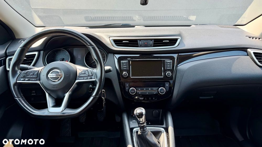 Nissan Qashqai 1.5 dCi N-Connecta - 11