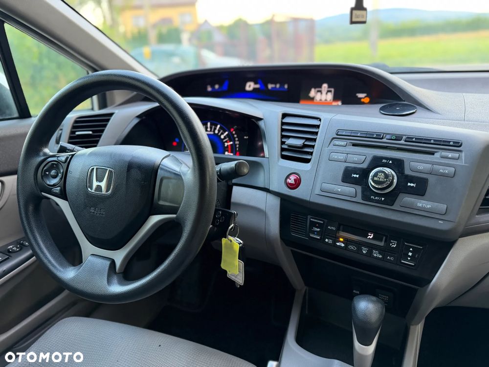 Honda Civic 1.8 Comfort - 19