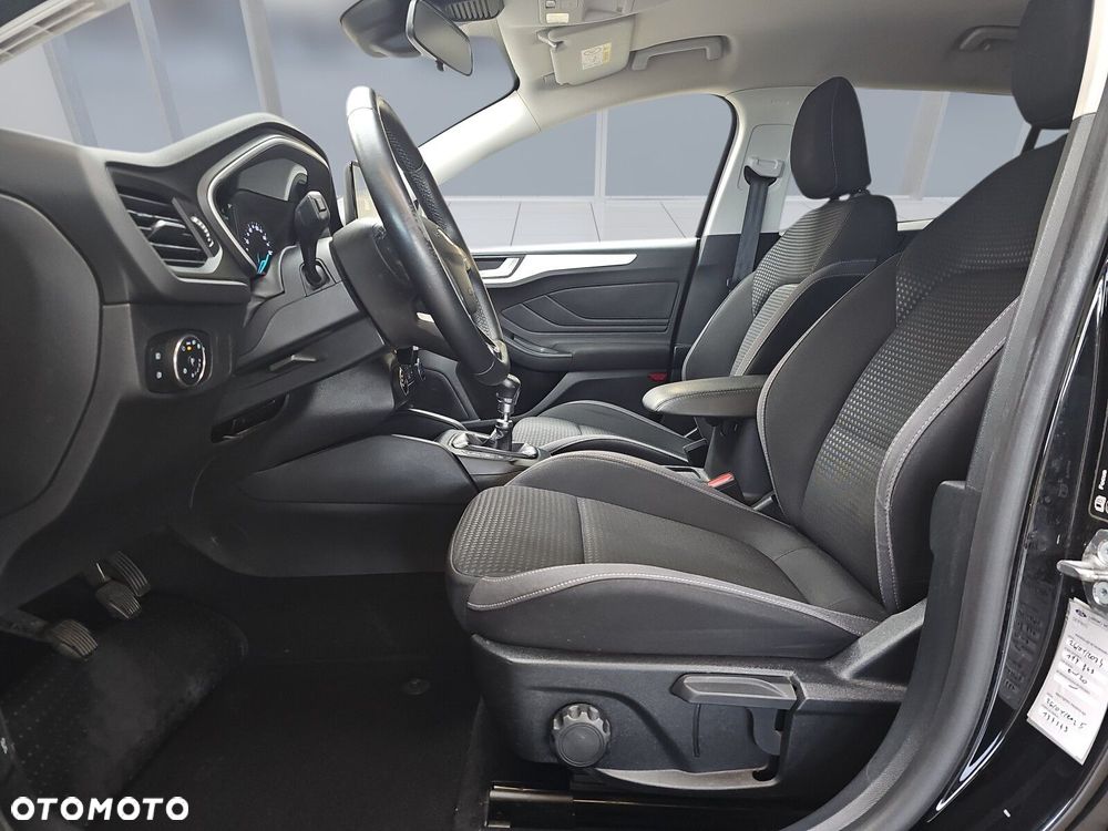 Ford Focus 1.5 EcoBlue SCR Connected - 16