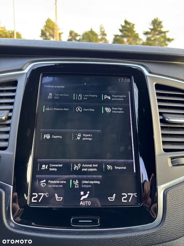 Volvo XC 90 D5 AWD Momentum - 27