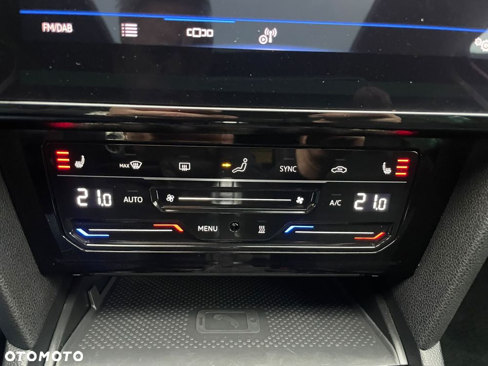 Volkswagen Passat 1.4 TSI Plug-In-Hybrid GTE - 26