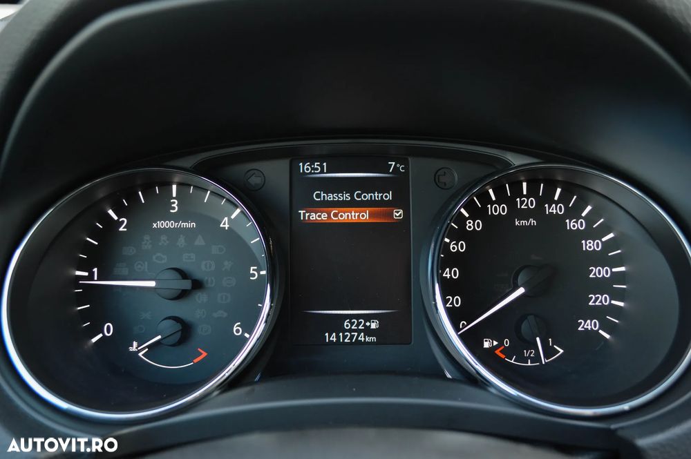 Nissan Qashqai 1.5 DCI N-Connecta - 7