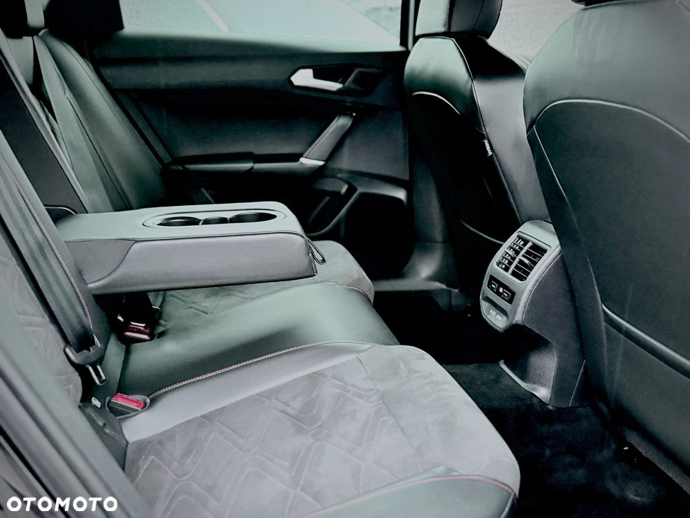 Seat Leon 1.5 eTSI OPF DSG FR - 23