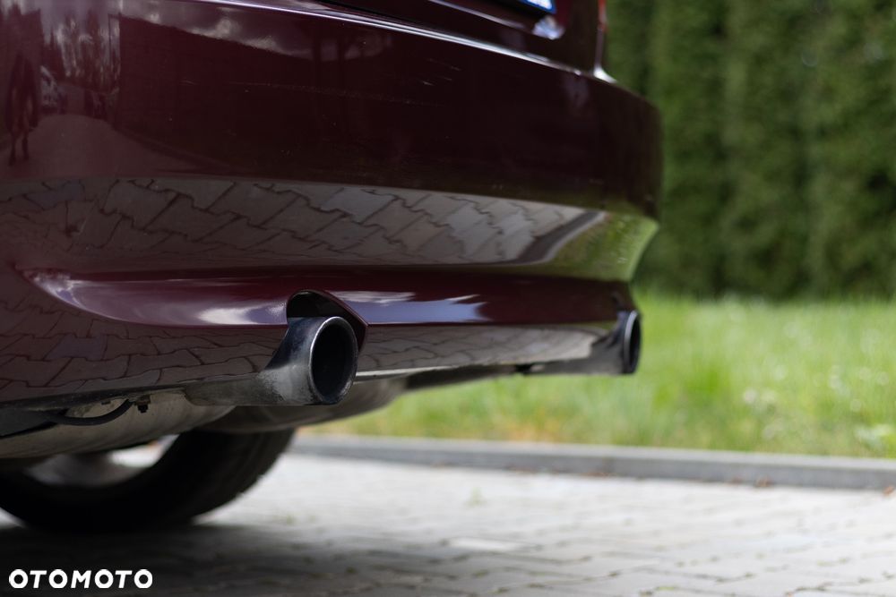 BMW Seria 3 335i xDrive Edition Exclusive - 21