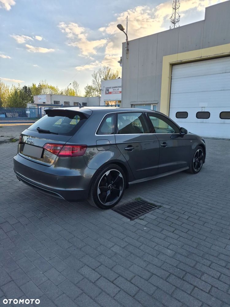 Audi A3 Sportback 2.0 TDI (clean diesel) S tronic S line Sportpaket - 27