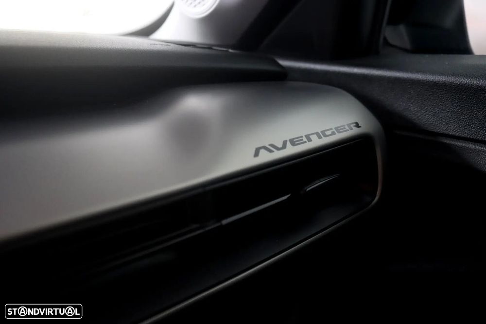 Jeep Avenger 54 kWh Altitude - 18