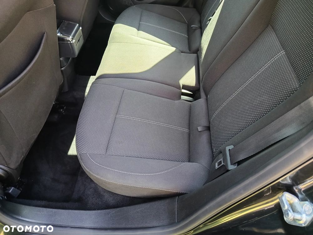 Opel Astra - 12