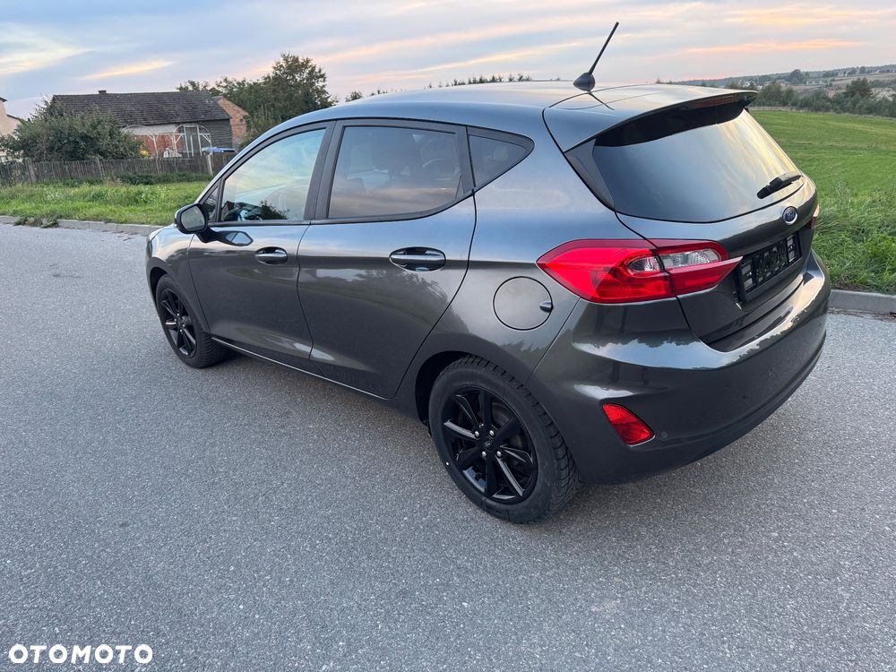Ford Fiesta - 6