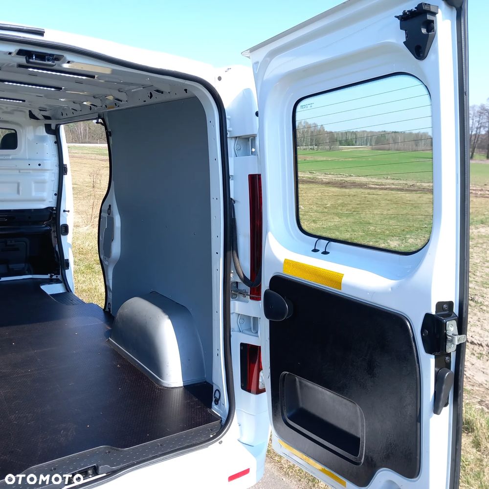 Renault Trafic - 14