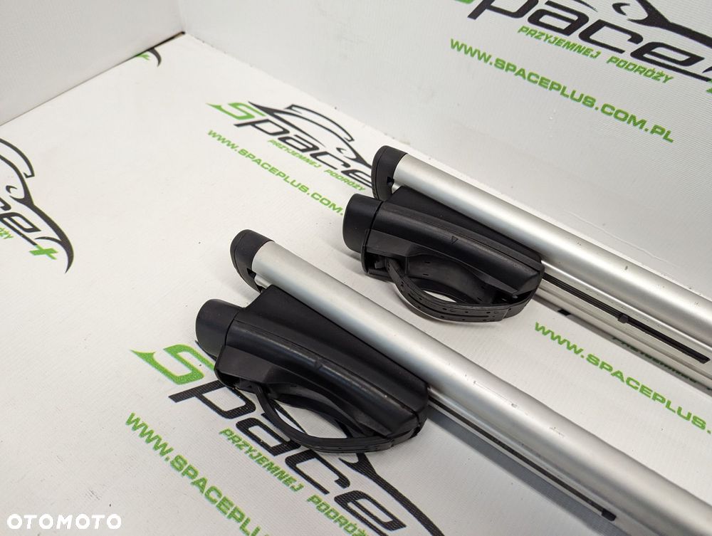 Bagażnik dachowy bazowy na otwarte relingi Thule 775 wingbar 118cm z napisem Renault. - 5