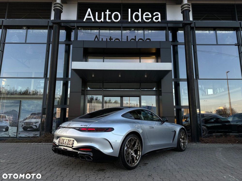 Mercedes-Benz AMG GT - 12