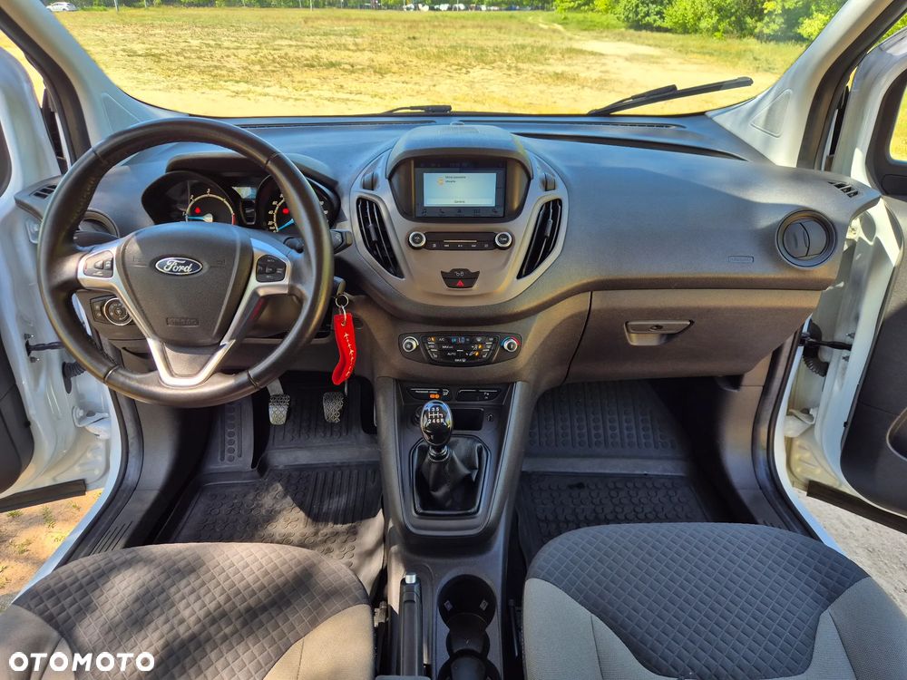 Ford Tourneo Courier 1.5 TDCi Sport - 20