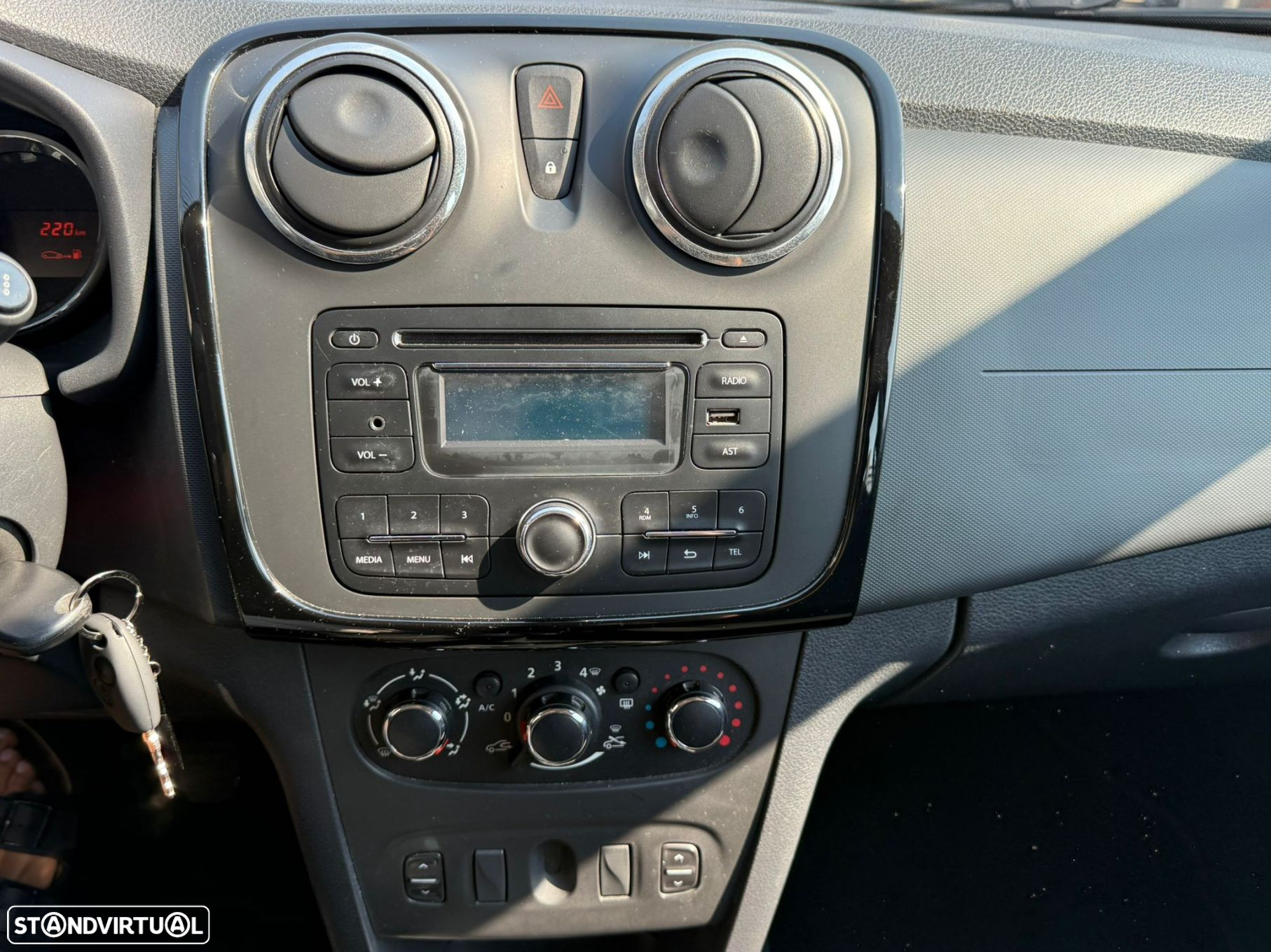 Dacia Sandero 0.9 TCe Confort - 10