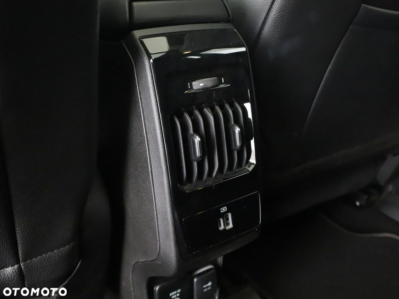 Jeep Compass 1.3 GSE T4 Automatik 80th Anniversary Edition - 40