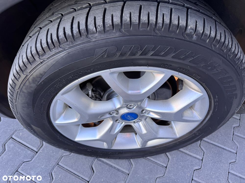 Ford Kuga 2.0 TDCi 4WD Titanium - 26