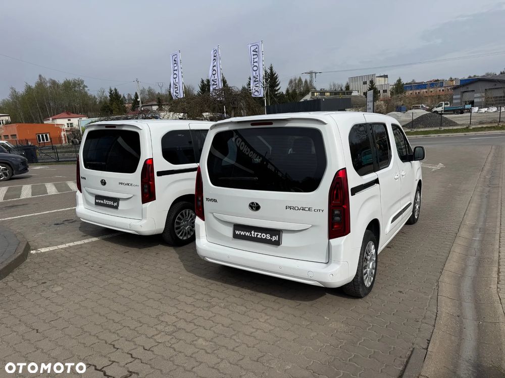 Toyota Proace City Verso 1.5 D-4D Combi - 16