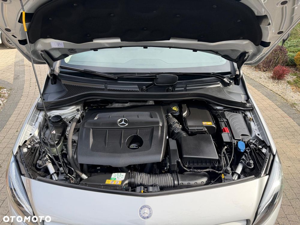 Mercedes-Benz Klasa B 180 CDI 7G-DCT - 19